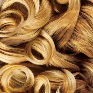 cabello rizado